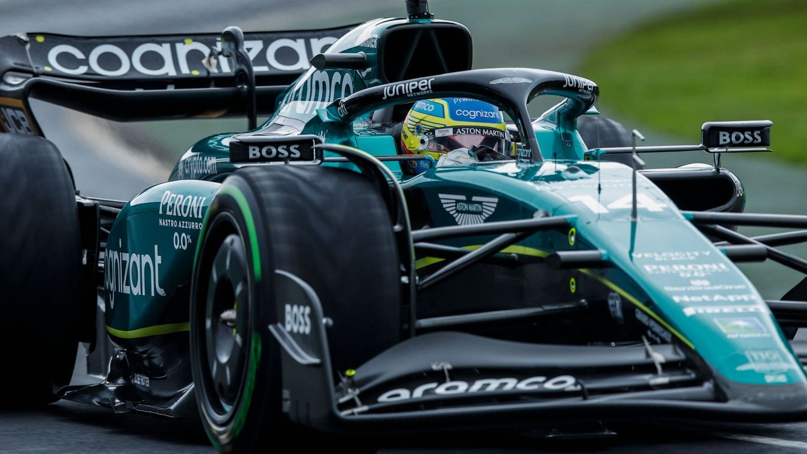 索伯车队碾压梅赛德斯，阿隆索状态火热