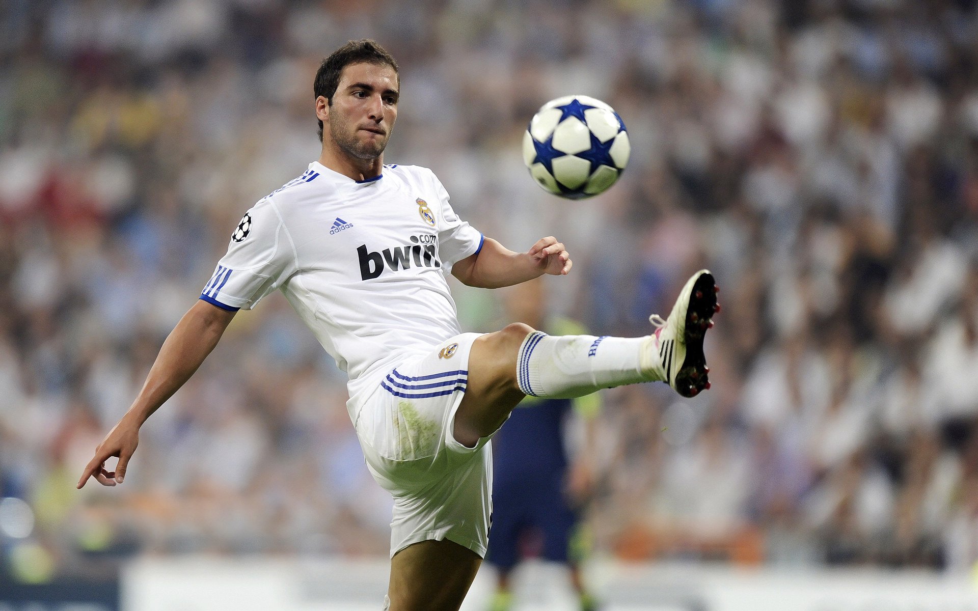 比利亚雷亚尔加时鏖战启示录，蒂亚戈如何在英超争冠中接管比赛