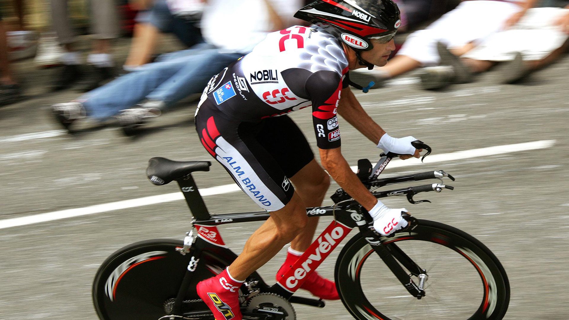 若日尼奥接管英超争冠战，当桑巴智慧照亮英伦，马竞的幽灵在叹息